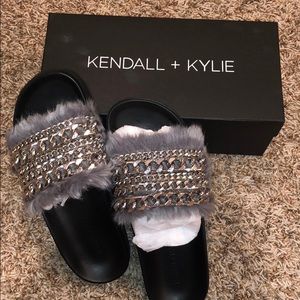 Kendall + Kylie slides